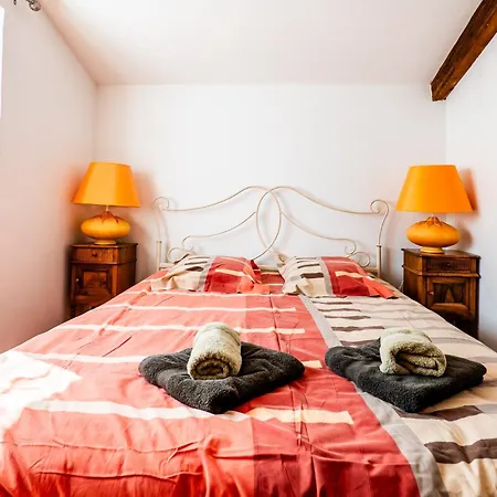 La Grange D'anthounin Apartment