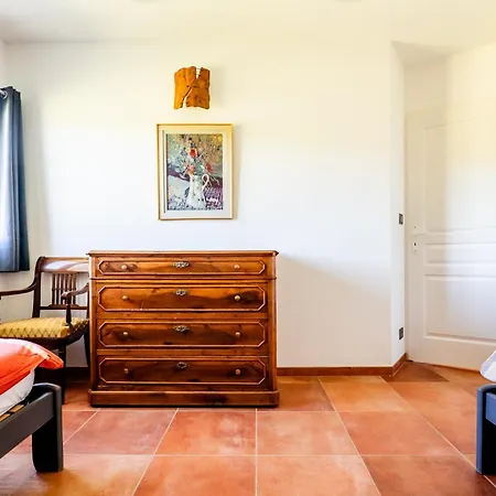 La Grange D'anthounin Apartment