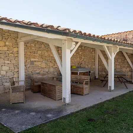 Apartment La Grange D'anthounin